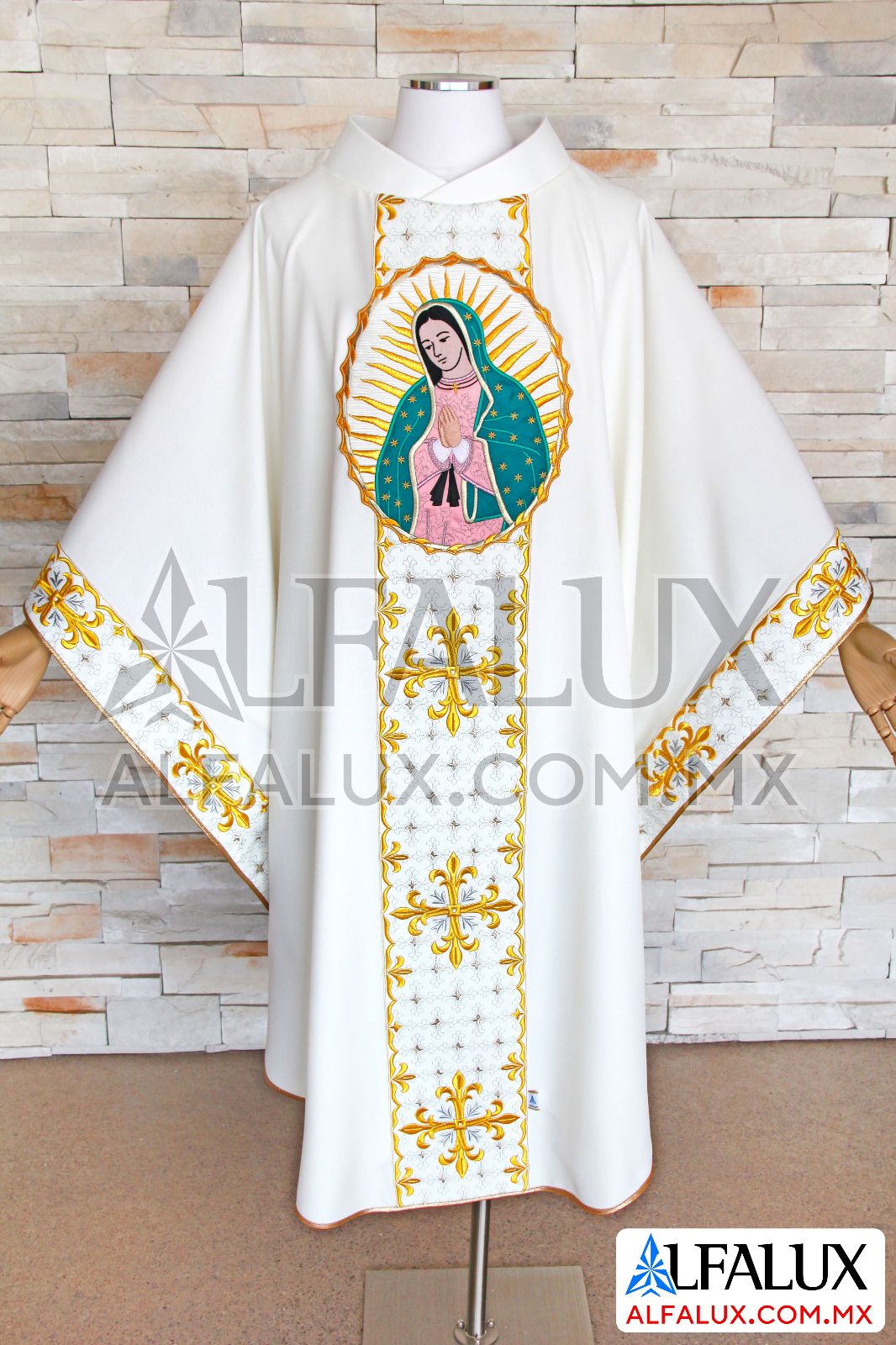 06 FLORLIZ Casulla Alfalux Laterales Medallon Virgen Blanco 200 (1)